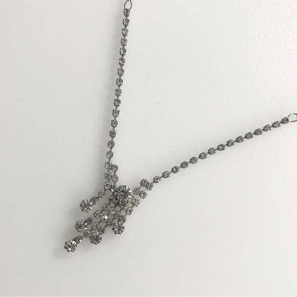 Vintage Rhinestone Necklace - Picture 3 of 13